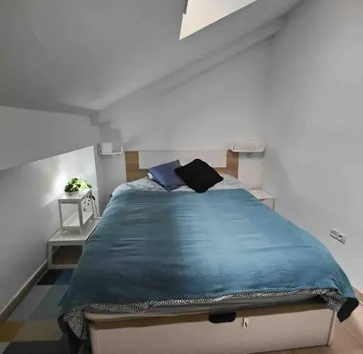 Apartamento Recien Reformado En Barajas Pueblo